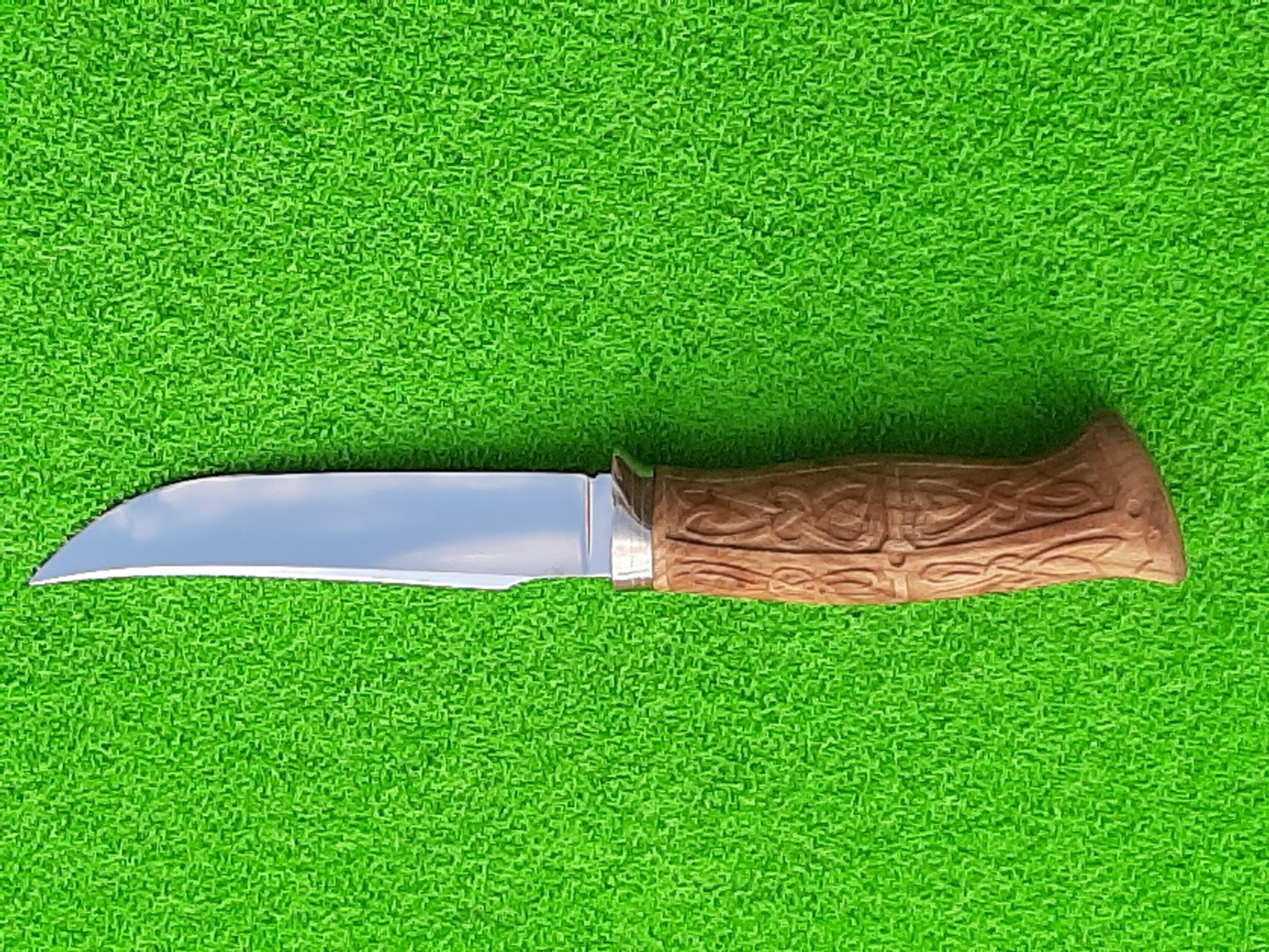 Нож туристический 88